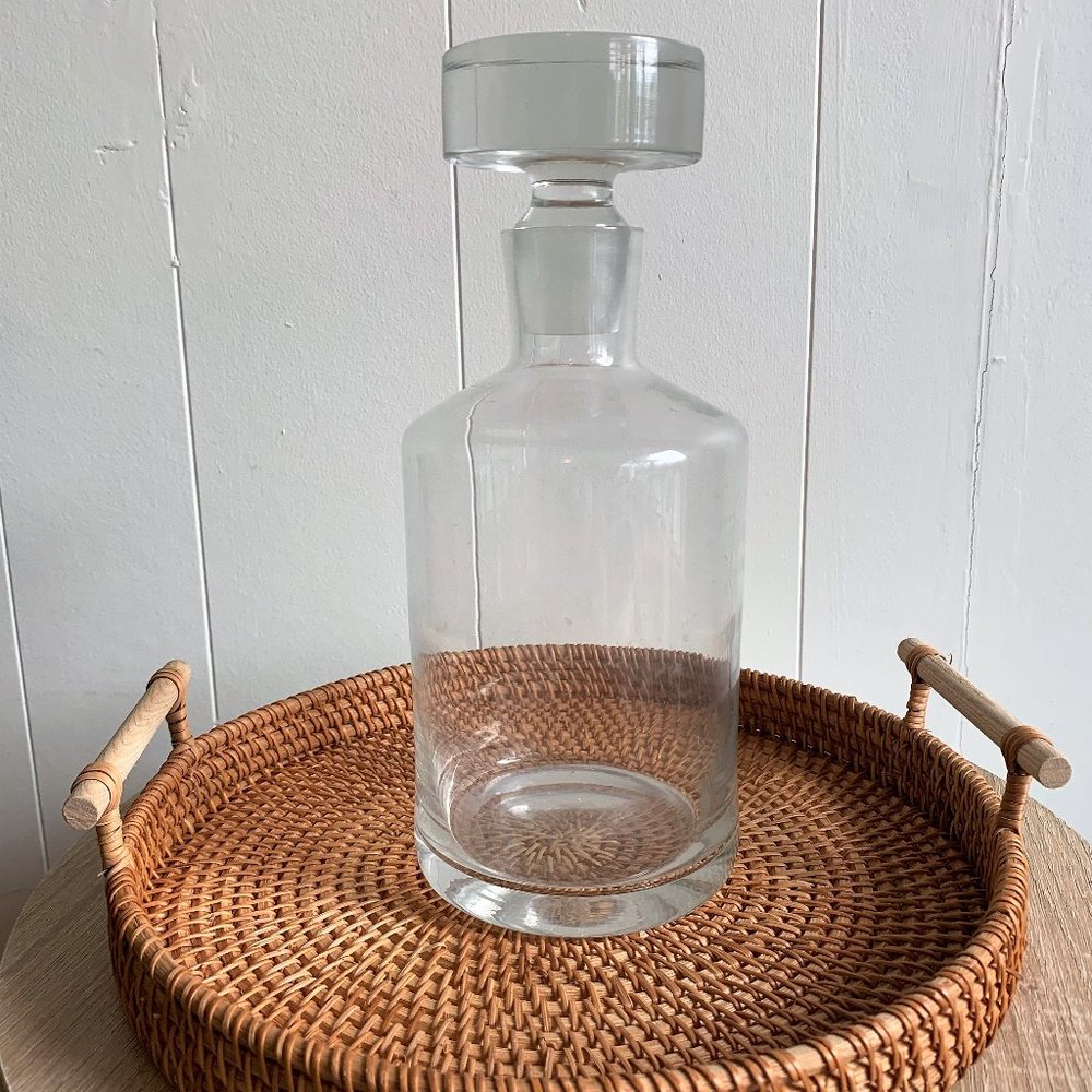 Minimalist Glass Liquor Decanter